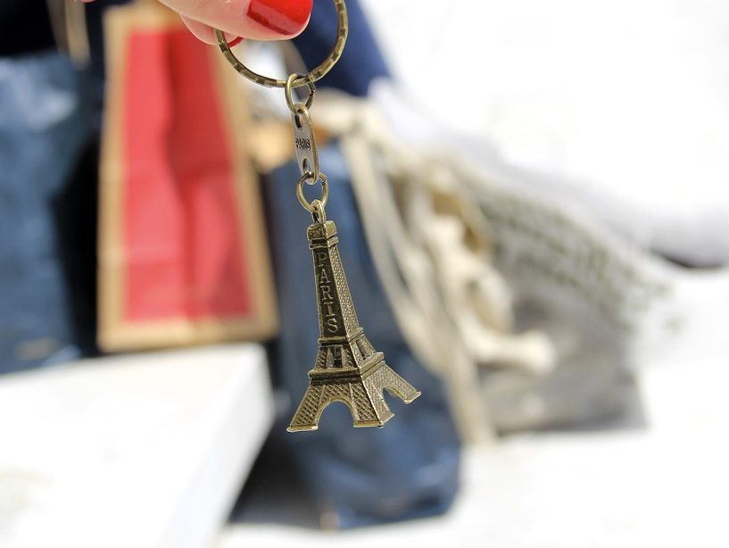 Should I Move Abroad? 5 Questions to Ask Yourself