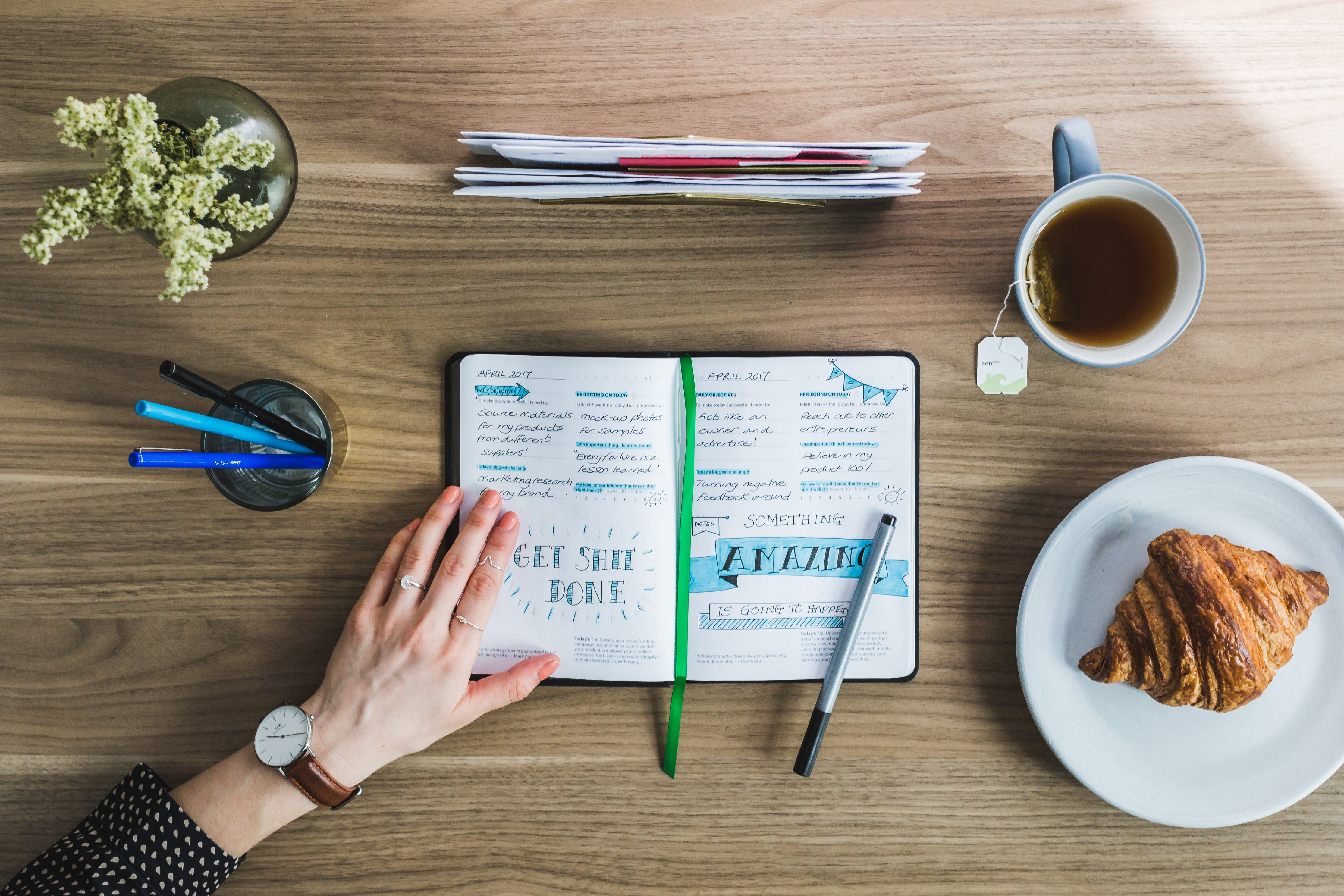 9 Tips for Finding Work in English While Living in France